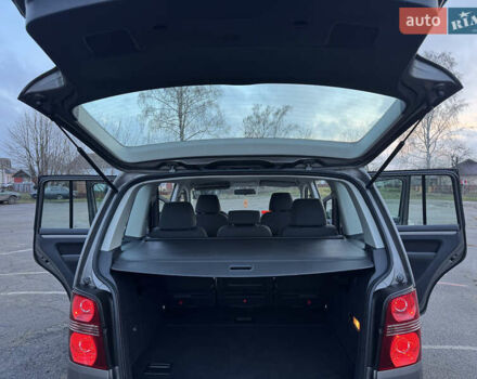 Коричневый Фольксваген Туран, объемом двигателя 1.4 л и пробегом 207 тыс. км за 7000 $, фото 37 на Automoto.ua