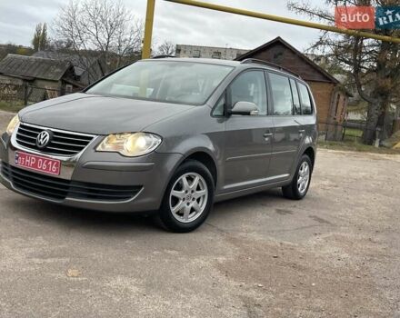 Коричневий Фольксваген Туран, об'ємом двигуна 1.4 л та пробігом 190 тис. км за 7333 $, фото 104 на Automoto.ua