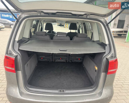 Коричневий Фольксваген Туран, об'ємом двигуна 1.6 л та пробігом 171 тис. км за 10800 $, фото 24 на Automoto.ua