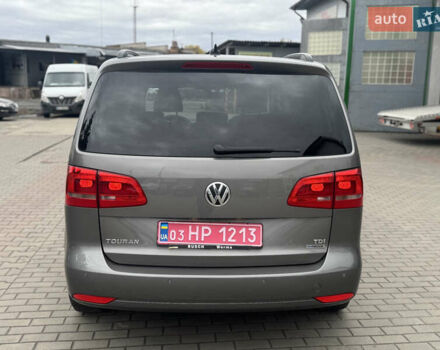 Коричневий Фольксваген Туран, об'ємом двигуна 1.6 л та пробігом 171 тис. км за 10800 $, фото 4 на Automoto.ua