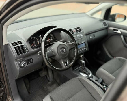 Коричневый Фольксваген Туран, объемом двигателя 1.39 л и пробегом 204 тыс. км за 8500 $, фото 9 на Automoto.ua