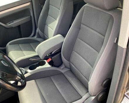 Коричневий Фольксваген Туран, об'ємом двигуна 1.9 л та пробігом 0 тис. км за 2700 $, фото 5 на Automoto.ua