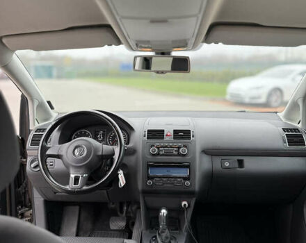 Коричневый Фольксваген Туран, объемом двигателя 1.39 л и пробегом 204 тыс. км за 8500 $, фото 10 на Automoto.ua