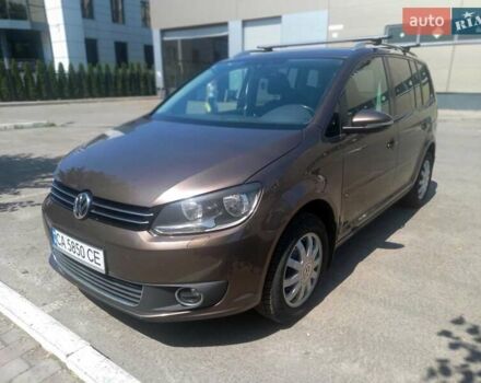 Коричневий Фольксваген Туран, об'ємом двигуна 1.97 л та пробігом 242 тис. км за 11700 $, фото 1 на Automoto.ua