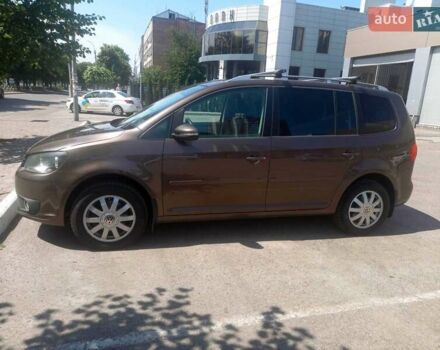 Коричневий Фольксваген Туран, об'ємом двигуна 1.97 л та пробігом 242 тис. км за 11700 $, фото 3 на Automoto.ua