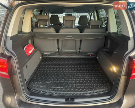 Коричневый Фольксваген Туран, объемом двигателя 1.4 л и пробегом 194 тыс. км за 9500 $, фото 6 на Automoto.ua