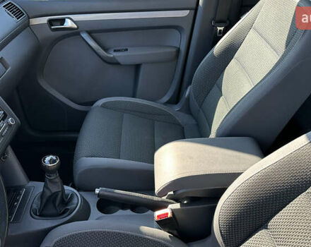 Коричневый Фольксваген Туран, объемом двигателя 1.4 л и пробегом 199 тыс. км за 9800 $, фото 35 на Automoto.ua