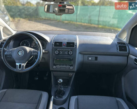 Коричневый Фольксваген Туран, объемом двигателя 1.4 л и пробегом 199 тыс. км за 9800 $, фото 49 на Automoto.ua