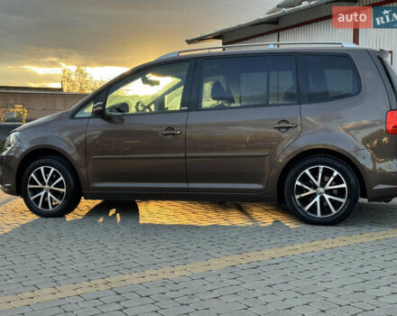 Коричневый Фольксваген Туран, объемом двигателя 1.6 л и пробегом 223 тыс. км за 10499 $, фото 13 на Automoto.ua