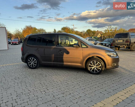 Коричневый Фольксваген Туран, объемом двигателя 1.6 л и пробегом 223 тыс. км за 10499 $, фото 6 на Automoto.ua