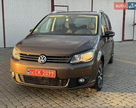 Коричневый Фольксваген Туран, объемом двигателя 1.6 л и пробегом 223 тыс. км за 10499 $, фото 1 на Automoto.ua
