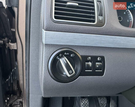 Коричневый Фольксваген Туран, объемом двигателя 1.6 л и пробегом 223 тыс. км за 10499 $, фото 42 на Automoto.ua