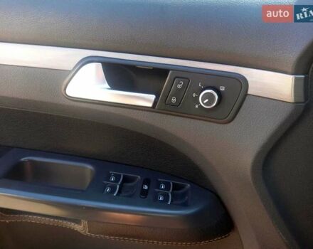 Коричневий Фольксваген Туран, об'ємом двигуна 1.97 л та пробігом 242 тис. км за 11700 $, фото 35 на Automoto.ua