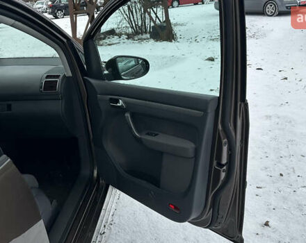 Коричневый Фольксваген Туран, объемом двигателя 1.39 л и пробегом 199 тыс. км за 10500 $, фото 28 на Automoto.ua