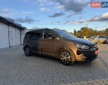 Коричневый Фольксваген Туран, объемом двигателя 1.6 л и пробегом 223 тыс. км за 10499 $, фото 5 на Automoto.ua