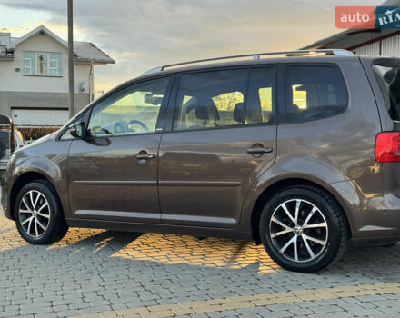 Коричневый Фольксваген Туран, объемом двигателя 1.6 л и пробегом 223 тыс. км за 10499 $, фото 12 на Automoto.ua