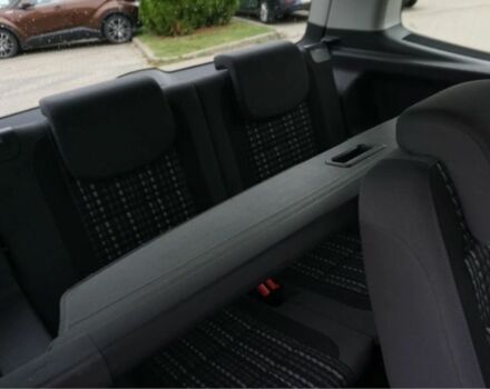 Коричневий Фольксваген Туран, об'ємом двигуна 2 л та пробігом 239 тис. км за 5800 $, фото 19 на Automoto.ua