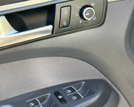 Коричневый Фольксваген Туран, объемом двигателя 1.6 л и пробегом 277 тыс. км за 10900 $, фото 13 на Automoto.ua