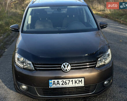 Коричневый Фольксваген Туран, объемом двигателя 1.6 л и пробегом 277 тыс. км за 10900 $, фото 1 на Automoto.ua