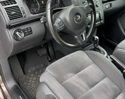 Коричневый Фольксваген Туран, объемом двигателя 1.97 л и пробегом 145 тыс. км за 11900 $, фото 23 на Automoto.ua