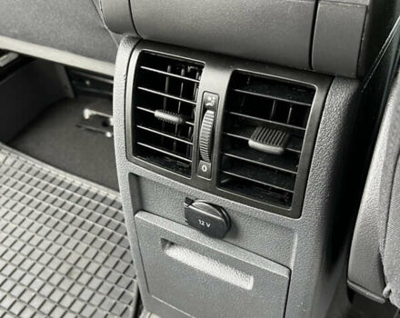 Коричневый Фольксваген Туран, объемом двигателя 1.97 л и пробегом 145 тыс. км за 11900 $, фото 35 на Automoto.ua