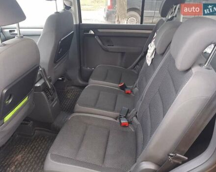 Коричневый Фольксваген Туран, объемом двигателя 1.6 л и пробегом 209 тыс. км за 10500 $, фото 17 на Automoto.ua