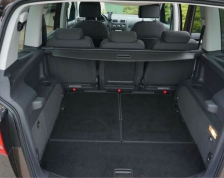 Коричневий Фольксваген Туран, об'ємом двигуна 2 л та пробігом 239 тис. км за 5800 $, фото 21 на Automoto.ua