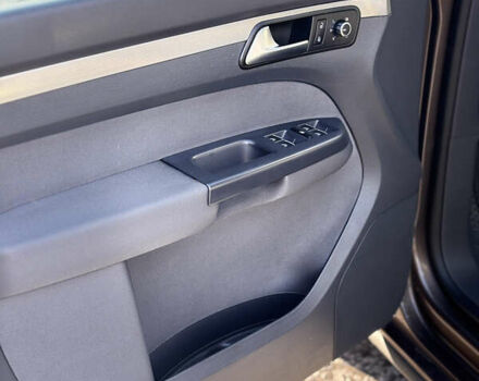 Коричневый Фольксваген Туран, объемом двигателя 1.6 л и пробегом 277 тыс. км за 10900 $, фото 12 на Automoto.ua