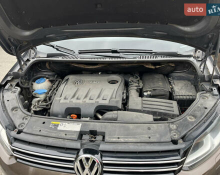 Коричневый Фольксваген Туран, объемом двигателя 1.97 л и пробегом 145 тыс. км за 11900 $, фото 49 на Automoto.ua