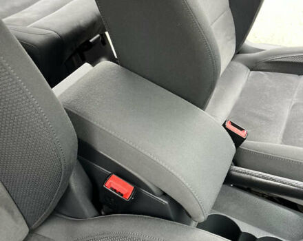 Коричневый Фольксваген Туран, объемом двигателя 1.97 л и пробегом 145 тыс. км за 11900 $, фото 48 на Automoto.ua