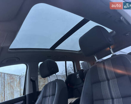 Коричневий Фольксваген Туран, об'ємом двигуна 1.39 л та пробігом 273 тис. км за 8200 $, фото 14 на Automoto.ua