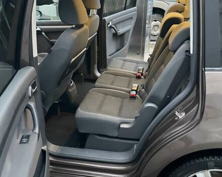 Коричневий Фольксваген Туран, об'ємом двигуна 1.39 л та пробігом 270 тис. км за 7200 $, фото 9 на Automoto.ua