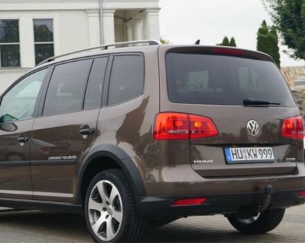 Коричневий Фольксваген Туран, об'ємом двигуна 2 л та пробігом 239 тис. км за 5800 $, фото 9 на Automoto.ua