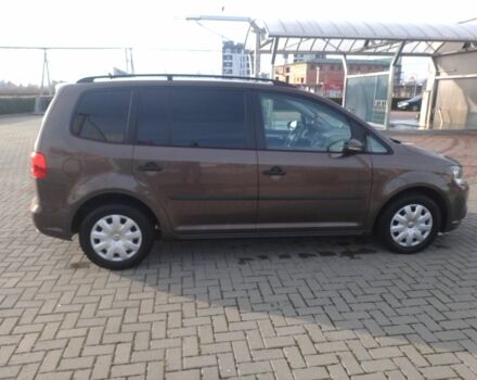 Коричневый Фольксваген Туран, объемом двигателя 0 л и пробегом 259 тыс. км за 9800 $, фото 2 на Automoto.ua