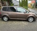 Коричневий Фольксваген Туран, об'ємом двигуна 1.97 л та пробігом 288 тис. км за 13000 $, фото 4 на Automoto.ua