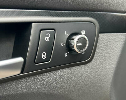 Коричневий Фольксваген Туран, об'ємом двигуна 2 л та пробігом 227 тис. км за 13500 $, фото 22 на Automoto.ua