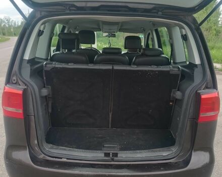 Коричневый Фольксваген Туран, объемом двигателя 1.6 л и пробегом 283 тыс. км за 8500 $, фото 6 на Automoto.ua