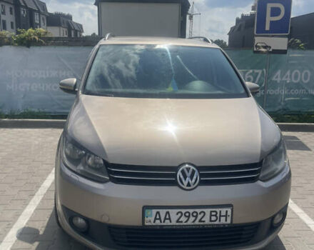 Коричневий Фольксваген Туран, об'ємом двигуна 1.97 л та пробігом 349 тис. км за 10500 $, фото 1 на Automoto.ua
