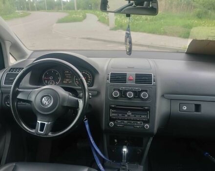 Коричневый Фольксваген Туран, объемом двигателя 1.6 л и пробегом 283 тыс. км за 8500 $, фото 15 на Automoto.ua