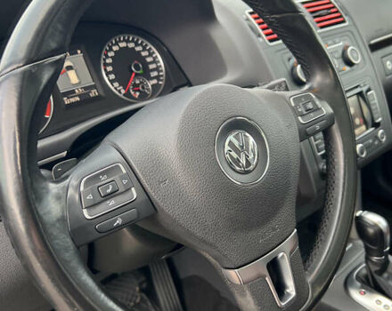 Коричневий Фольксваген Туран, об'ємом двигуна 2 л та пробігом 227 тис. км за 13500 $, фото 24 на Automoto.ua