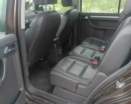 Коричневый Фольксваген Туран, объемом двигателя 1.6 л и пробегом 283 тыс. км за 8500 $, фото 22 на Automoto.ua