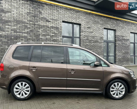 Коричневий Фольксваген Туран, об'ємом двигуна 2 л та пробігом 227 тис. км за 13500 $, фото 1 на Automoto.ua