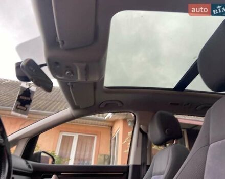 Коричневий Фольксваген Туран, об'ємом двигуна 2 л та пробігом 235 тис. км за 12200 $, фото 19 на Automoto.ua