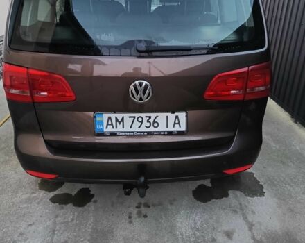 Коричневый Фольксваген Туран, объемом двигателя 1.6 л и пробегом 249 тыс. км за 13000 $, фото 4 на Automoto.ua