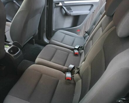 Коричневый Фольксваген Туран, объемом двигателя 1.6 л и пробегом 249 тыс. км за 13000 $, фото 17 на Automoto.ua