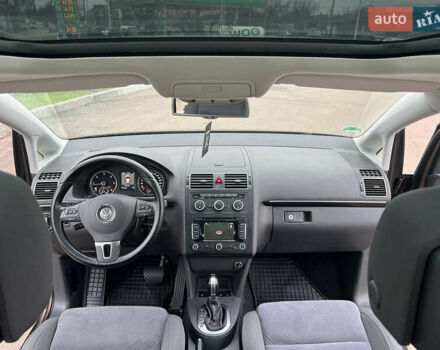 Коричневый Фольксваген Туран, объемом двигателя 2 л и пробегом 171 тыс. км за 14799 $, фото 55 на Automoto.ua