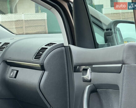 Коричневый Фольксваген Туран, объемом двигателя 2 л и пробегом 171 тыс. км за 14799 $, фото 45 на Automoto.ua