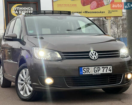 Коричневый Фольксваген Туран, объемом двигателя 2 л и пробегом 171 тыс. км за 14799 $, фото 2 на Automoto.ua
