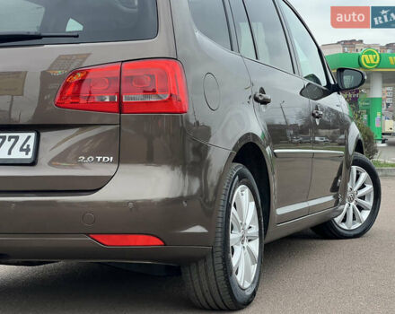 Коричневый Фольксваген Туран, объемом двигателя 2 л и пробегом 171 тыс. км за 14799 $, фото 3 на Automoto.ua