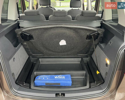 Коричневый Фольксваген Туран, объемом двигателя 2 л и пробегом 171 тыс. км за 14799 $, фото 73 на Automoto.ua